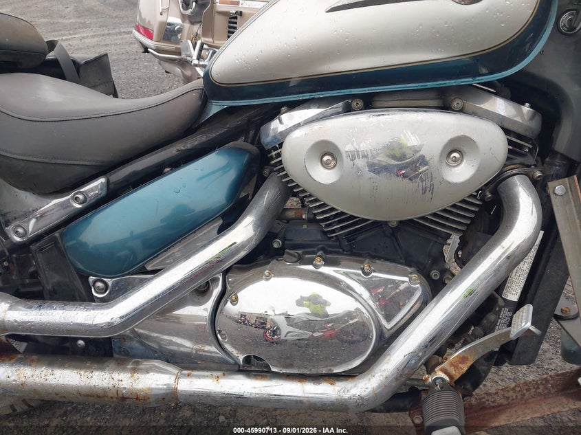 2003 SUZUKI VL 800 VOLUSIA MOTO 2