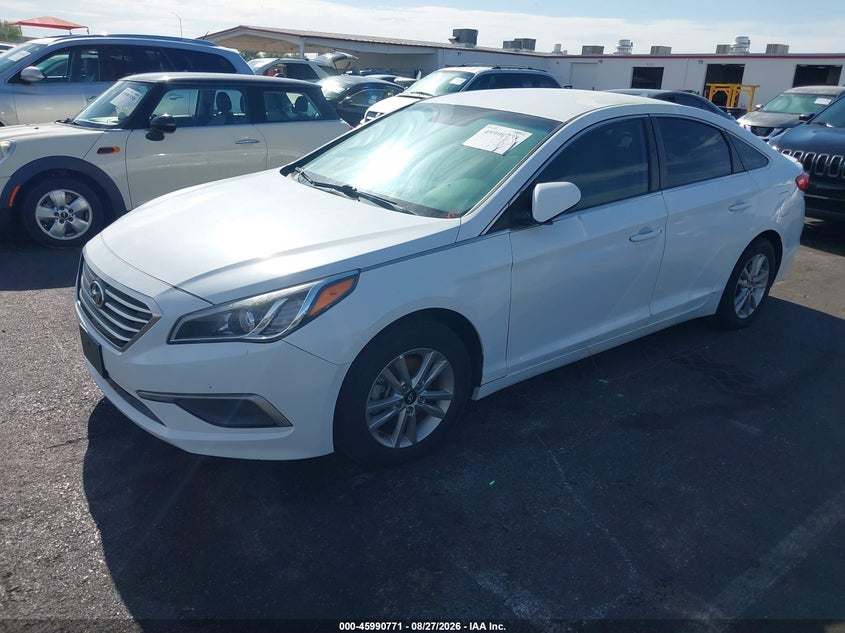 2017 HYUNDAI SONATA auction photo 2