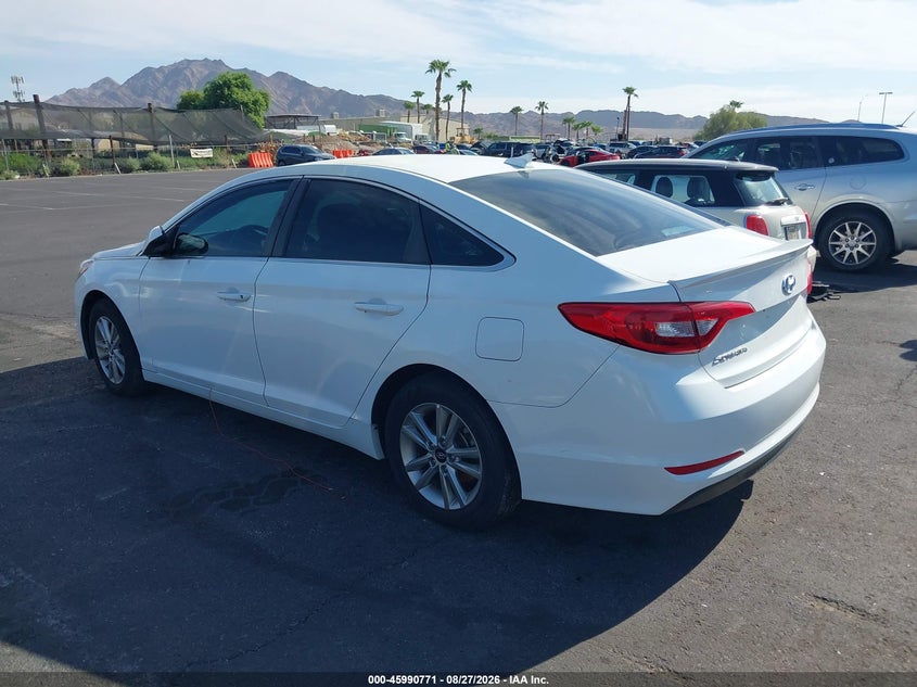2017 HYUNDAI SONATA auction photo 3