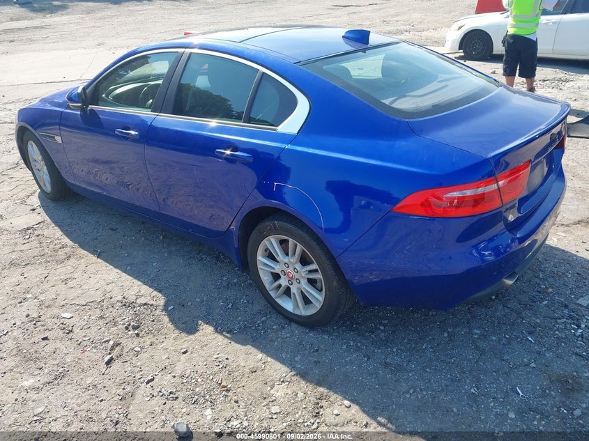 Vin: sajad4fx4jcp21881, lot: 46490126, jaguar xe 25t premium 20183