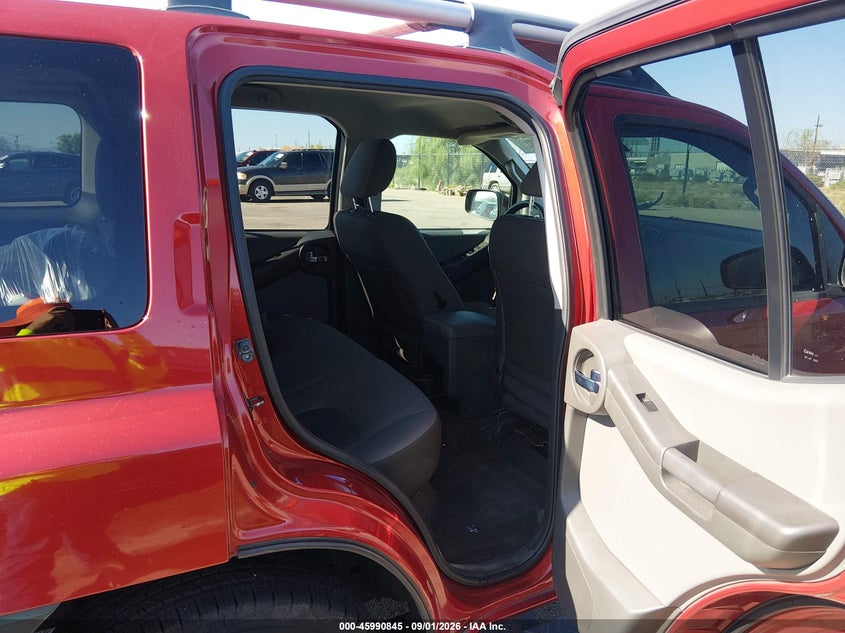 2015 NISSAN XTERRA auction photo 8