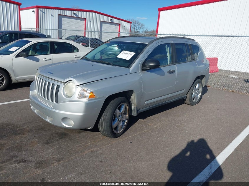 2007 Jeep Compass, Front End, IAAI, VIN 1J8FT57W87D204503 — photo 2