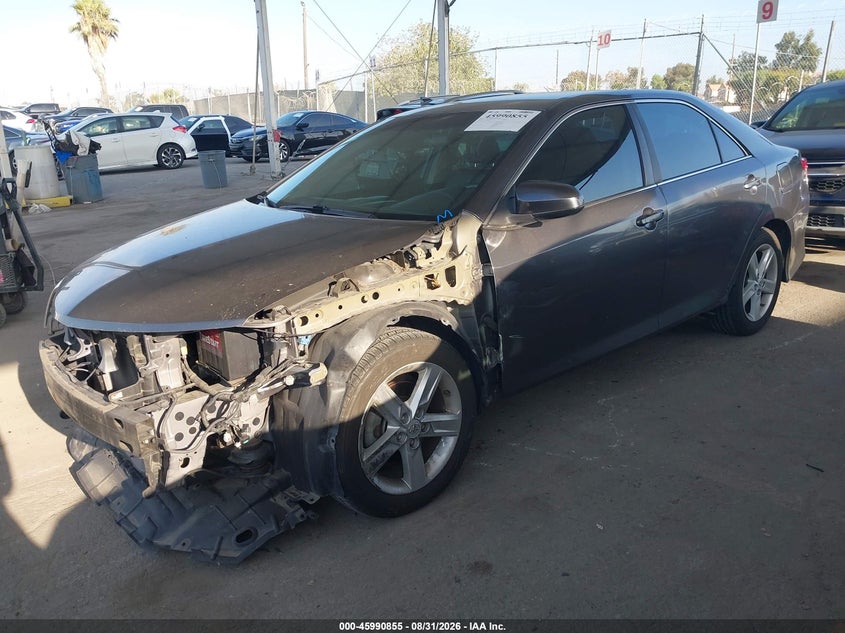 2014 Toyota Camry, Left Front, IAAI, VIN 4T1BF1FK5EU343419 — photo 2