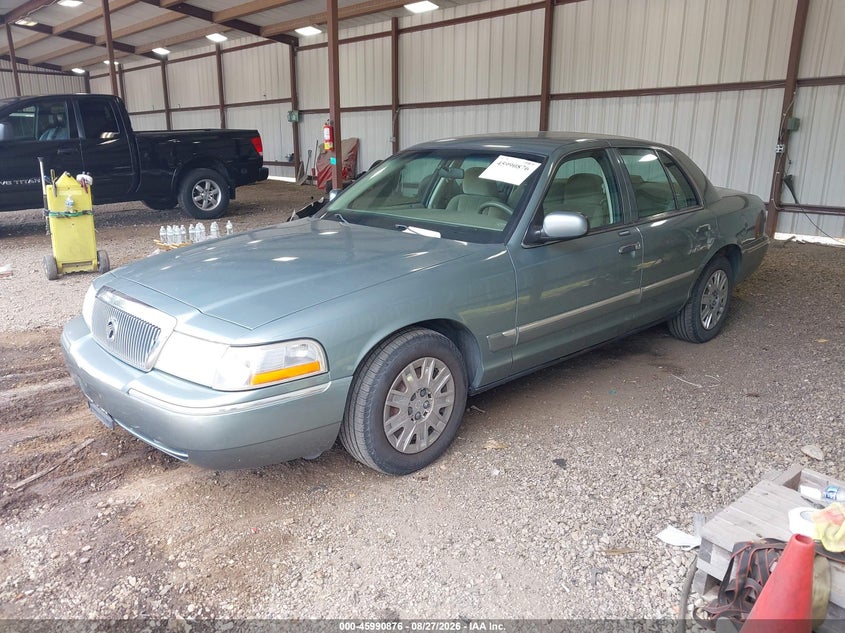 2005 Mercury Grand Marquis Gs, Right Rear, IAAI, VIN 2MEFM74W15X645446 — photo 2