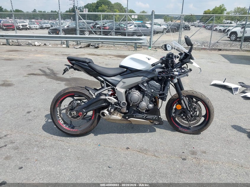 TRIUMPH DAYTONA 2025