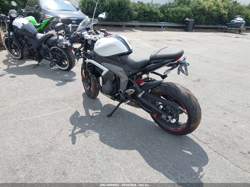 TRIUMPH DAYTONA 2025