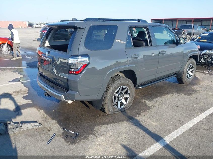 Vin: jteru5jr8r6278351, lot: 46490216, toyota 4runner trd off road premium 20244