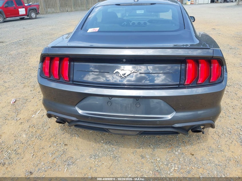 FORD MUSTANG - zdjęcie 17