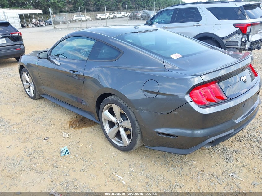 FORD MUSTANG - zdjęcie 3