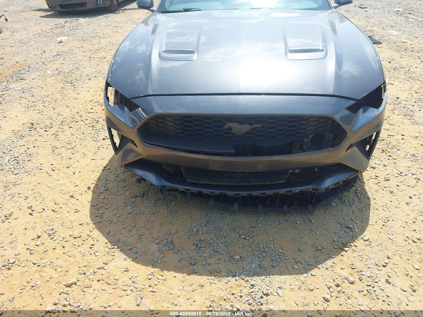 FORD MUSTANG - zdjęcie 6