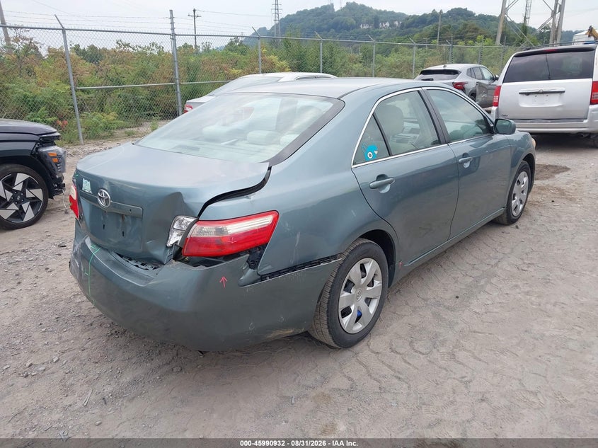 2009 TOYOTA CAMRY auction photo 4