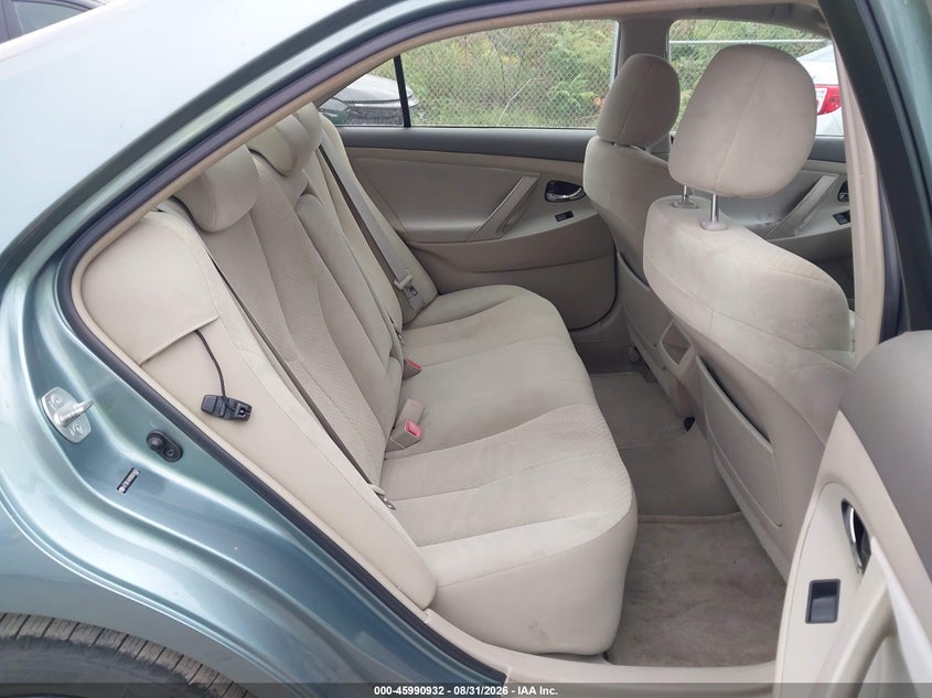 2009 TOYOTA CAMRY auction photo 8
