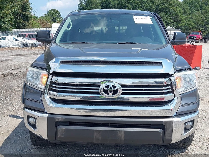 TOYOTA TUNDRA - zdjęcie 12