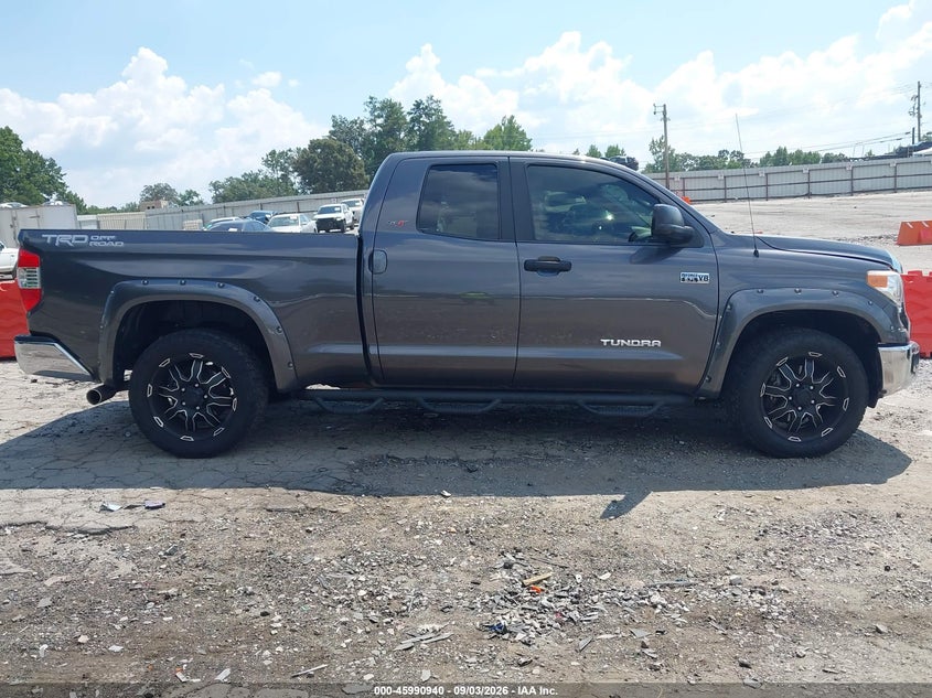 TOYOTA TUNDRA - zdjęcie 13