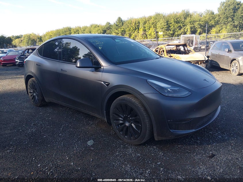 Vin: 7saygdee1ra275238, lot: 46490274, tesla model y long range dual motor all-wheel drive 2024 img_1