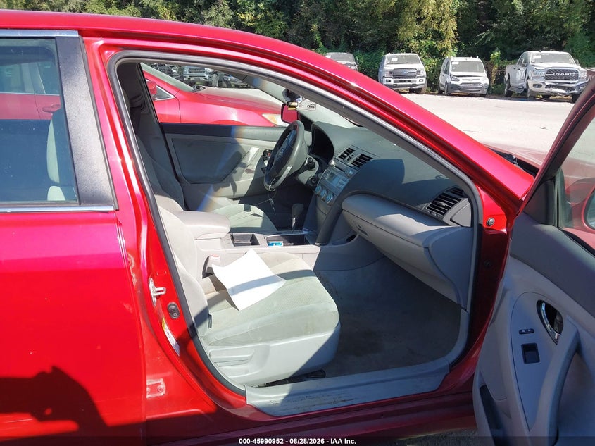 2008 TOYOTA CAMRY auction photo 5