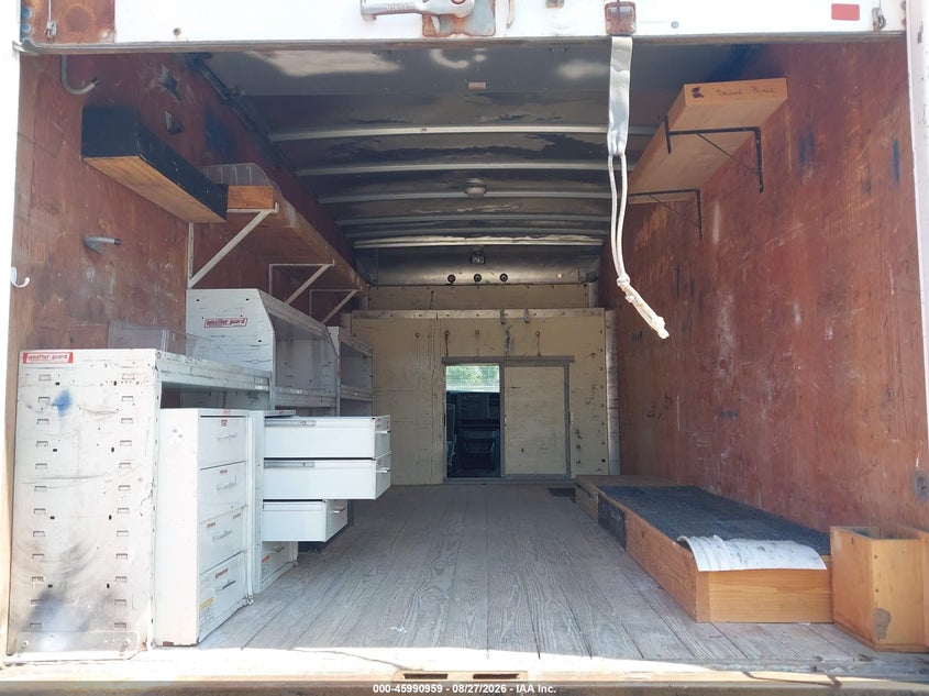 2005 CHEVROLET EXPRESS CUTAWAY auction photo 6