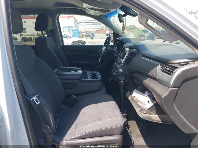 2017 CHEVROLET TAHOE auction photo 5