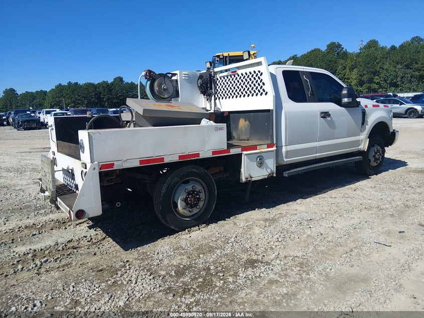 FORD F-350 2018 VIN 1FD7X3B60JEC20266