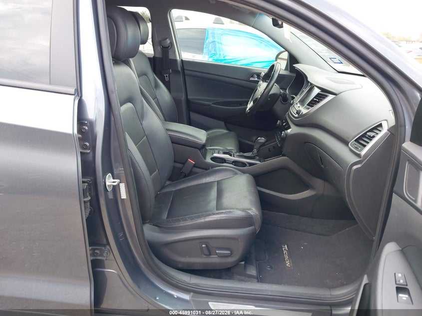 2016 HYUNDAI TUCSON auction photo 5