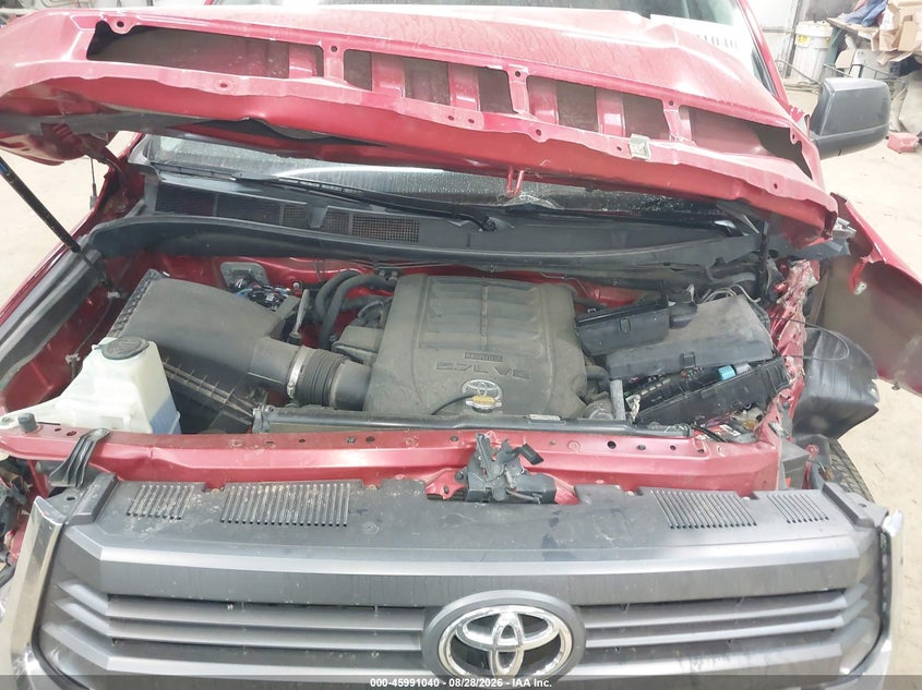 TOYOTA TUNDRA - zdjęcie 10