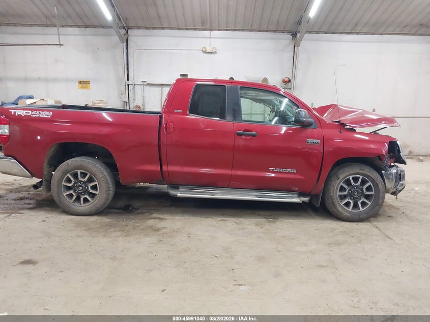 TOYOTA TUNDRA - zdjęcie 13