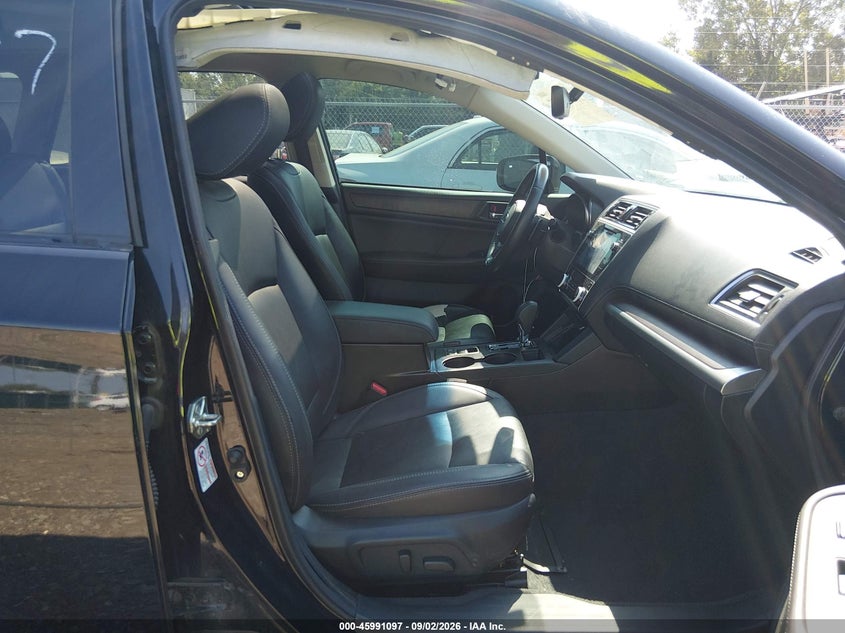 2019 SUBARU OUTBACK auction photo 5