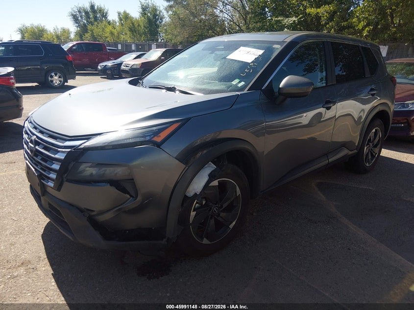 2025 Nissan Rogue, Left Front, IAAI, VIN 5N1BT3BB2SC818200 — photo 2