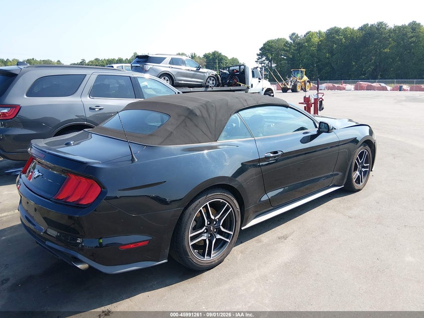 FORD MUSTANG - zdjęcie 4
