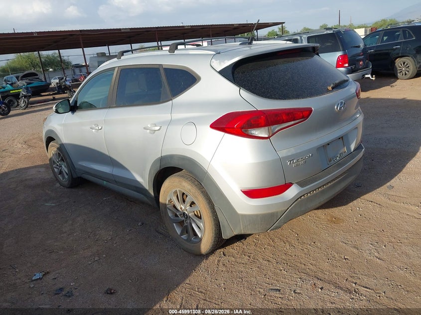 2017 HYUNDAI TUCSON auction photo 3
