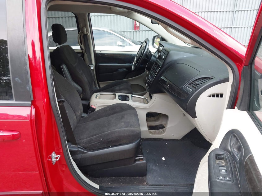 2014 DODGE GRAND CARAVAN auction photo 5