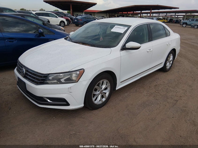 2017 Volkswagen Passat, Звичайний знос, IAAI, VIN 1VWAT7A33HC031120 — фото 2