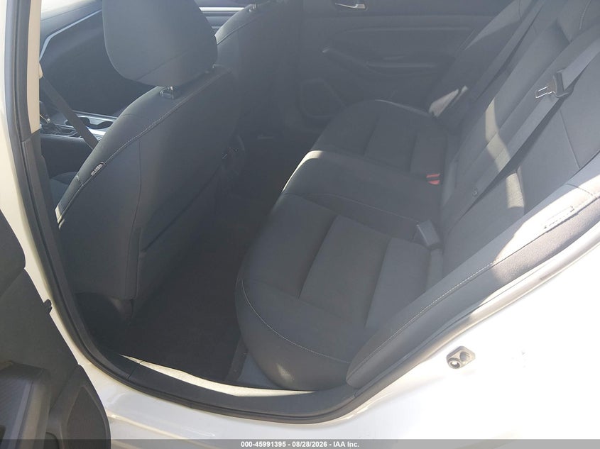 2019 NISSAN ALTIMA auction photo 8