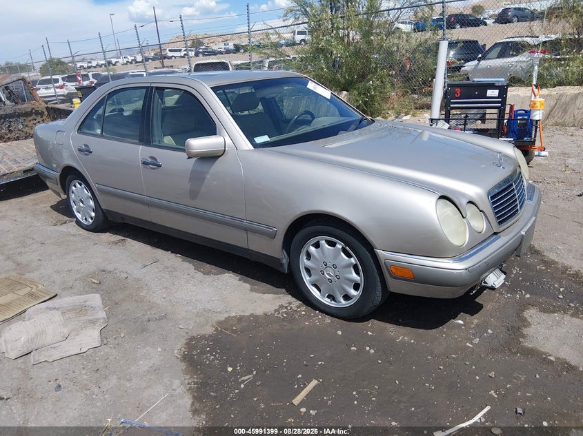 1997 MERCEDES-BENZ E 320 auction photo 1