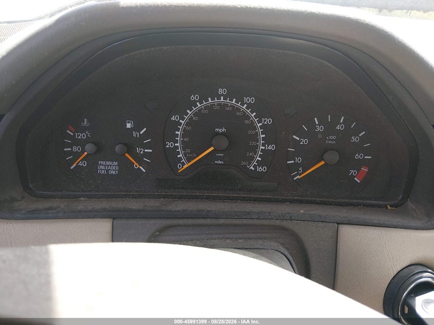 1997 MERCEDES-BENZ E 320 auction photo 7