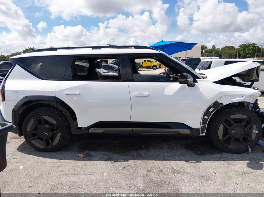 Фото 14 - KIA EV9