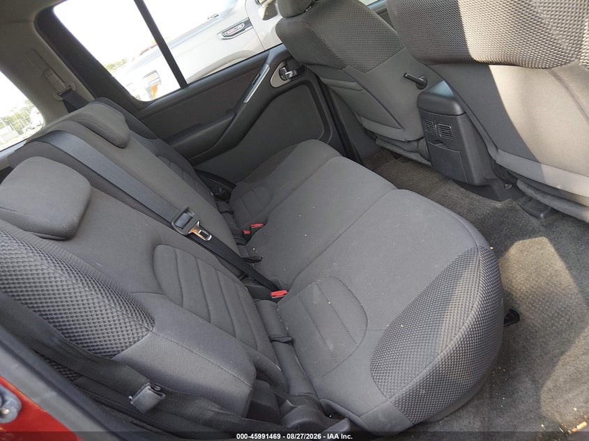 2011 NISSAN PATHFINDER auction photo 8