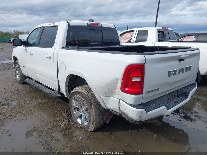 2025 RAM 1500 auction photo 3