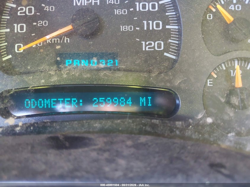2003 CHEVROLET SUBURBAN 1500 auction photo 7
