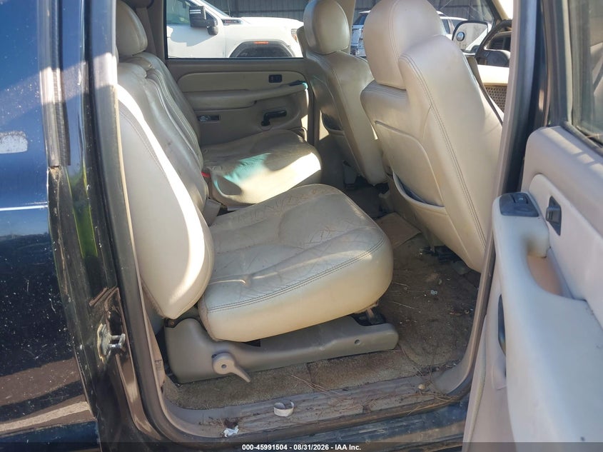 2003 CHEVROLET SUBURBAN 1500 auction photo 8