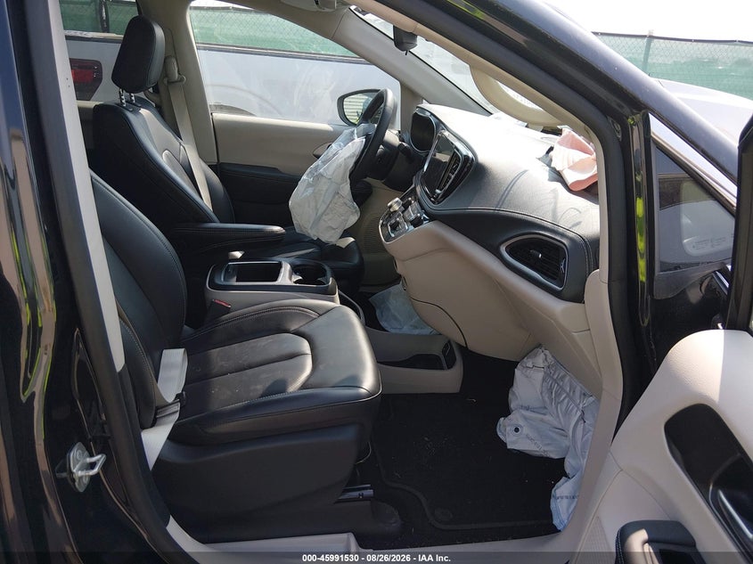 2023 CHRYSLER PACIFICA HYBRID auction photo 5