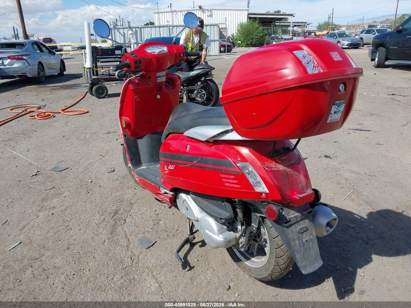 2016 KYMCO USA INC LIKE auction photo 3