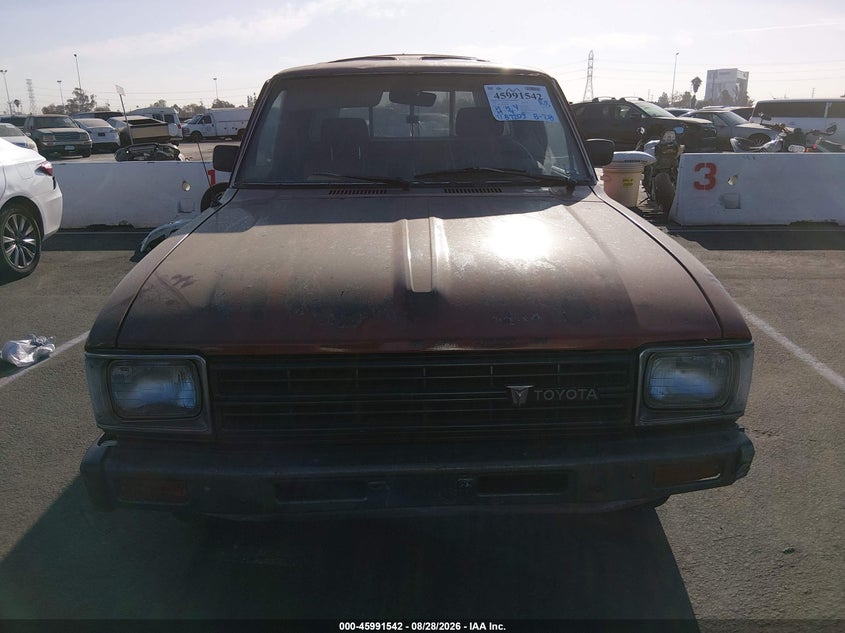 TOYOTA PICKUP 1983 VIN JT4RN34S9D0062329