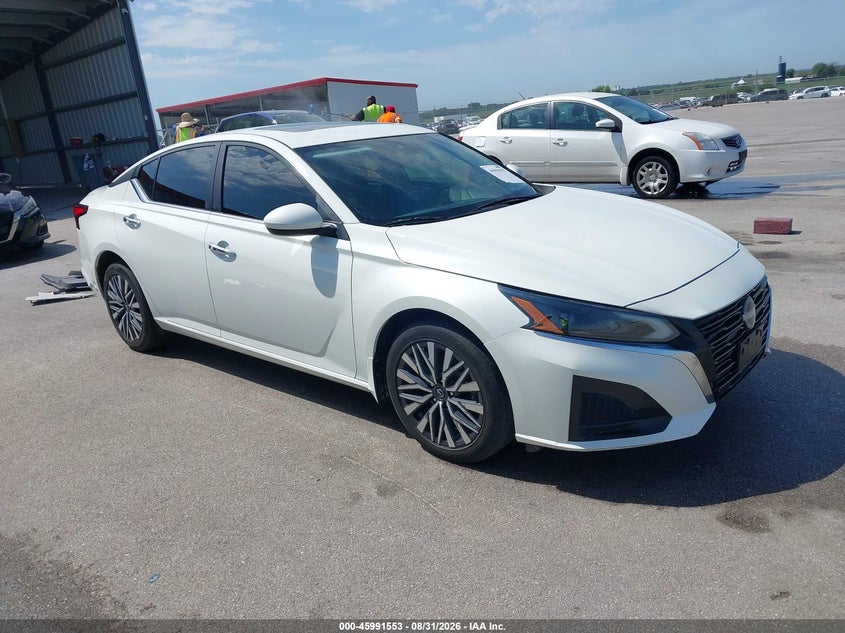 Vin: 1n4bl4dv6pn337160, lot: 46490878, nissan altima sv fwd 2023 img_1