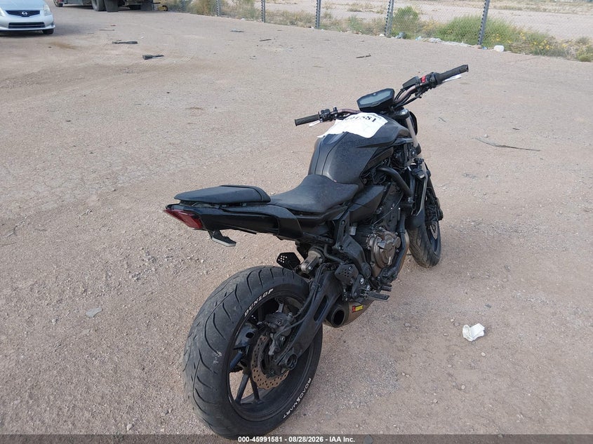 2019 YAMAHA MT07 auction photo 3