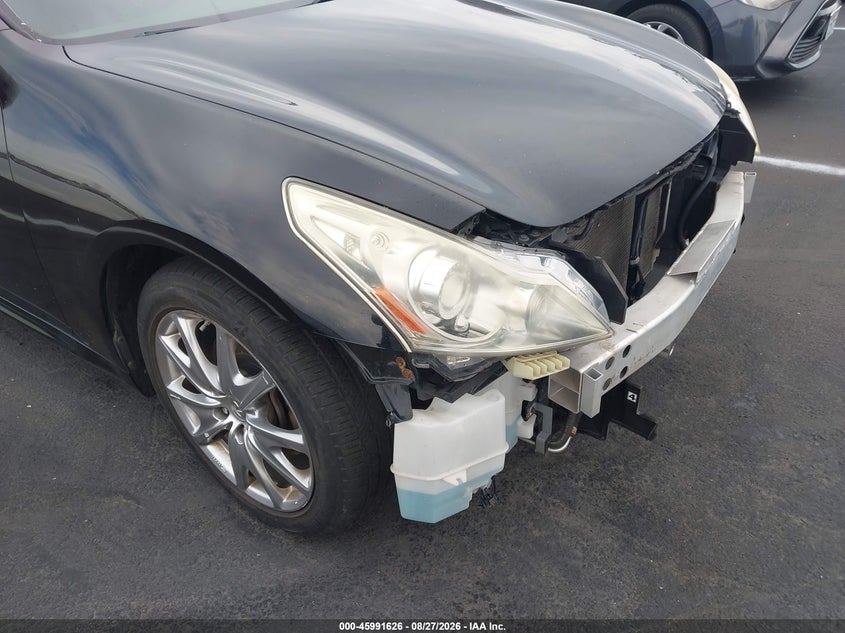 2012 INFINITI G37X · Фото 18