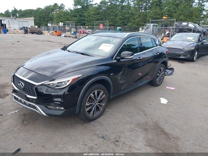 2018 INFINITI QX30 auction photo 2