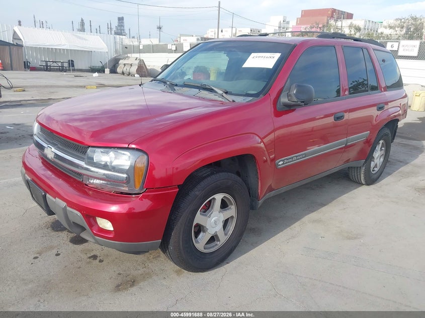 2002 Chevrolet TrailBlazer, Rear, IAAI, VIN 1GNDS13S622482616 — photo 2