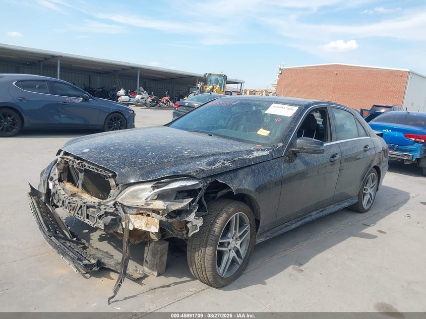 2016 Mercedes-Benz E 350, Front & Rear, IAAI, VIN WDDHF5KB1GB229353 — photo 2