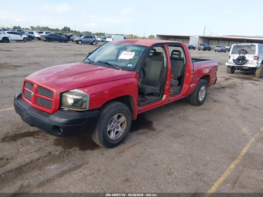 2006 Dodge Dakota, Front & Rear, IAAI, VIN 1D7HE48J36S503145 — photo 2